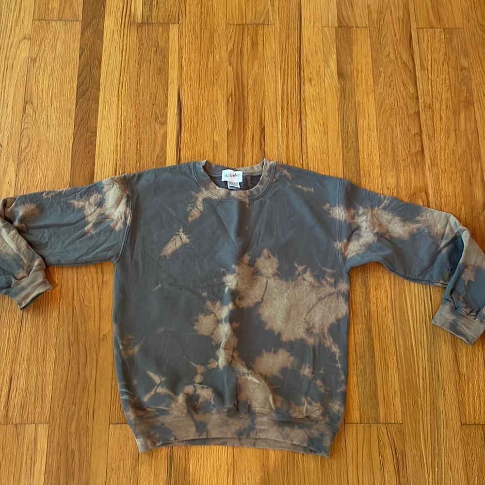 Tie die sweatshirt
